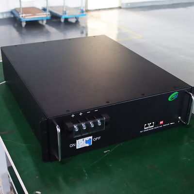 Artículo profundo de la batería del ciclo rv de LiFePO4 Multiscene con construido en BMS