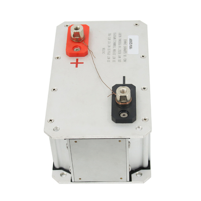 El condensador estupendo embala tamaño del poder más elevado GHT 16V200FS de las fichas técnicas: 220*132*122