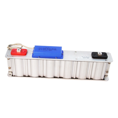El condensador estupendo embala tamaño del poder más elevado GHT 16V200FL de las fichas técnicas: 417*68*122